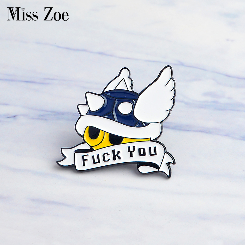 

Miss Zoe Blue Shell Mario Kart Enamel Pin Lapel Comics video game icons Pins Badge Button pin Denim coat Punk Dark Brooches Gift, Gray