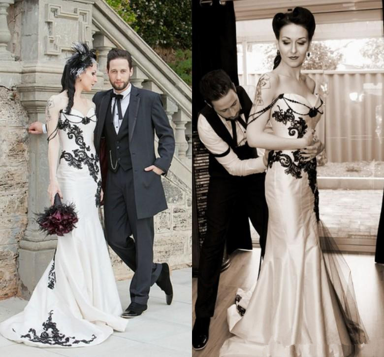 Vintage Black and White Wedding Dresses 2018 Retro Sweetheart Lace Applique Backless country Bridal Gowns Gothic vestido de novia