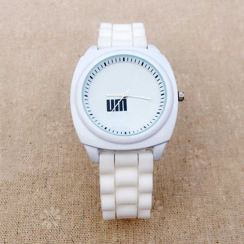 

Fashion leopard style brand Men's Women's Unisex Sports Silicone Wrist Watch PU03, Purple