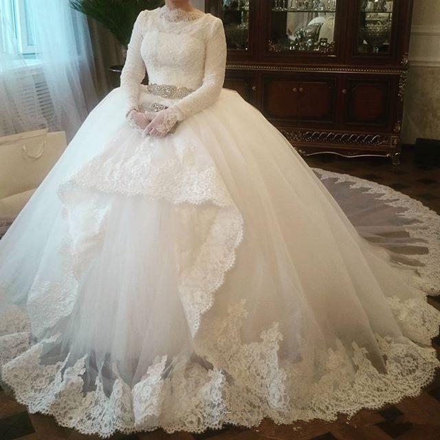 Muslim Wedding Dresses Ball Gown Long Sleeve High Neck Crystals Belt Lace 2019 New Modest Style Bridal Gowns Custom Plus Size