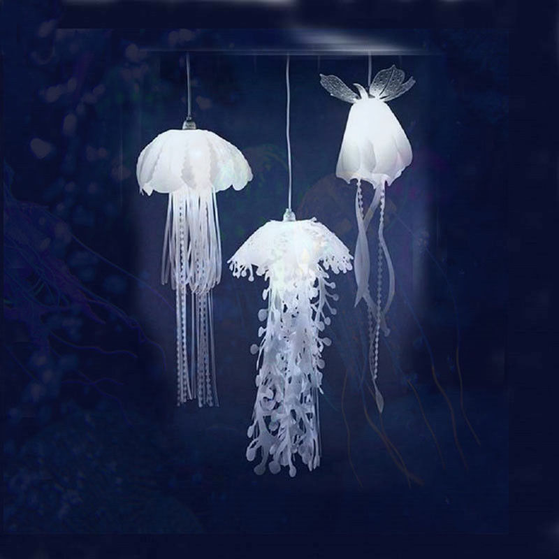 

New Medusae Pendant Lamps Glow Ethereal Jellyfish Droplight Acaleph HangingLight