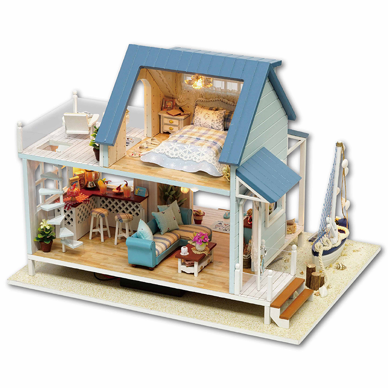handmade dolls house miniatures