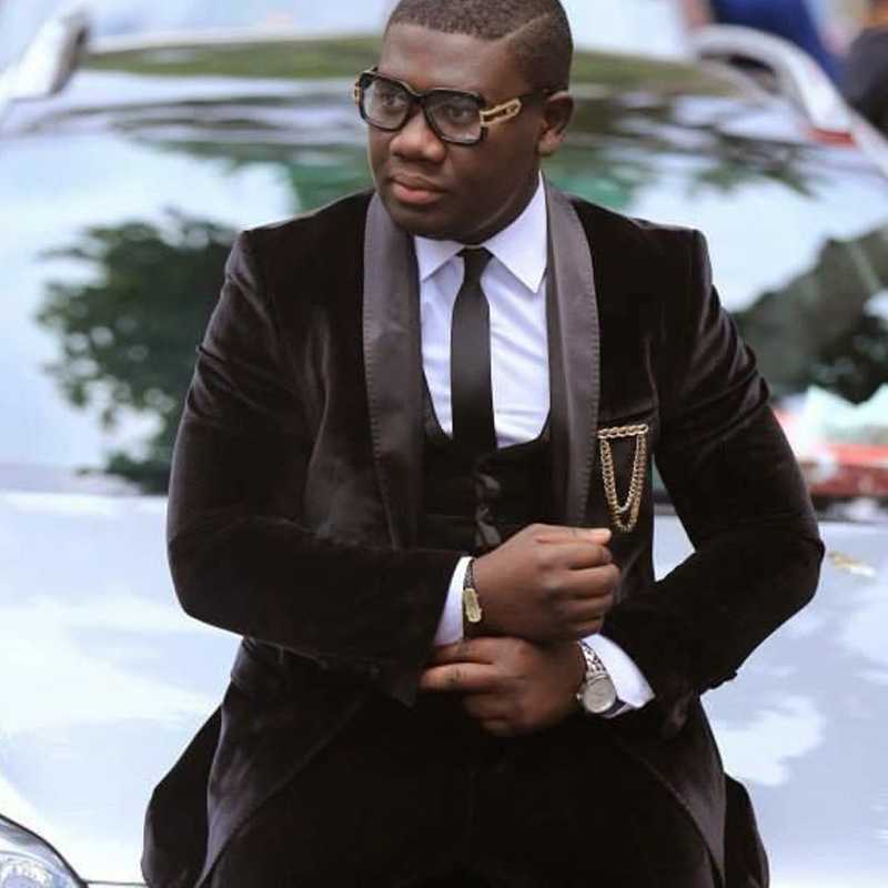 2018 Black Velvet Business Men Suits New Blazer Three Piece Shawl Lapel Wedding Groomsmen Tuxedos Custom Made (Jacket + Pants + Vest)
