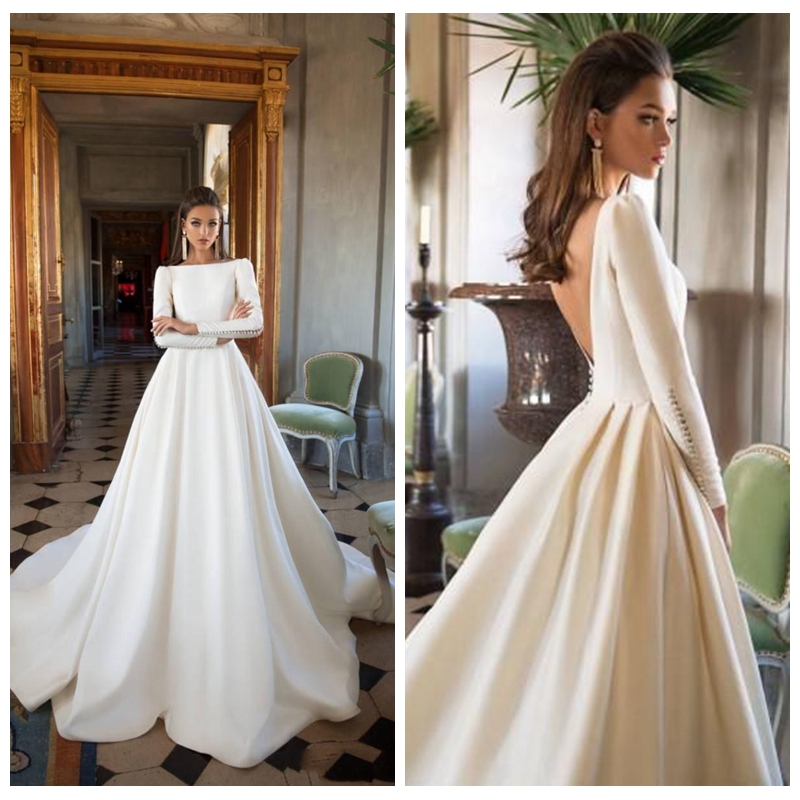 

2018 Elegant Scoop Long Sleeves Satin Wedding Dresses Bateau Neck Backless Elegant Bridal Gowns Beach Country Custom Made Wedding Dresses, Ivory