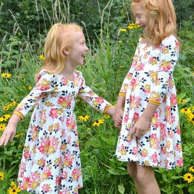 2018 Nouveau Bébé Filles Robe De Mode Floral Princesse robe Enfants Fleurs imprimer Robes Enfants Boutique Vêtements Livraison Gratuite