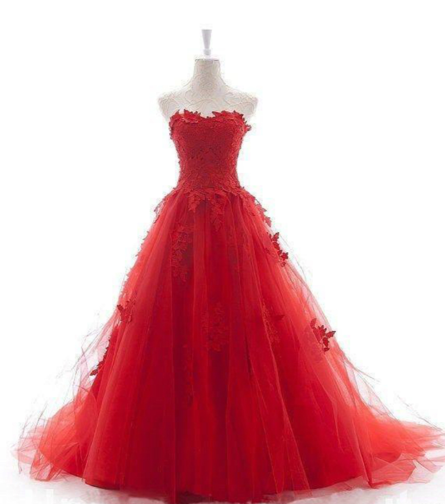 

Red Ball Gown Wedding Dress Sweep train Plus Size Wedding Dresses Bridal Gowns Sweetheart Sleeveless Lace-up Back Pleats Tulle with Lace