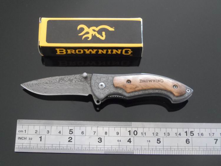 

Free shipping. wholesale! brown337 damascus Pocket knives folding blade hunting knife Caming knife Pocket Folding knife