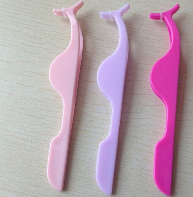 Wholesale Hot Sale Practical Clip Tweezer Nipper Tool Plastic False Eyelashes Curler Extension Applicator Remover Make Up-image-427497140
