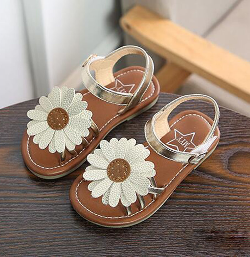 2018 Enfants Desginer Chaussures Soleil Fleur Style Étudiants Chaussures sandale Filles Chrysanthème Design sandale chaussures de plage Livraison