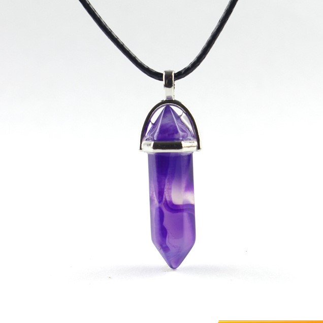 

Bohemian Crystal Bullet Pendant Necklace Vintage Natural Stone Bullet Shape Healing Point Crystal Pendant Necklace Women Jewelry Bijoux