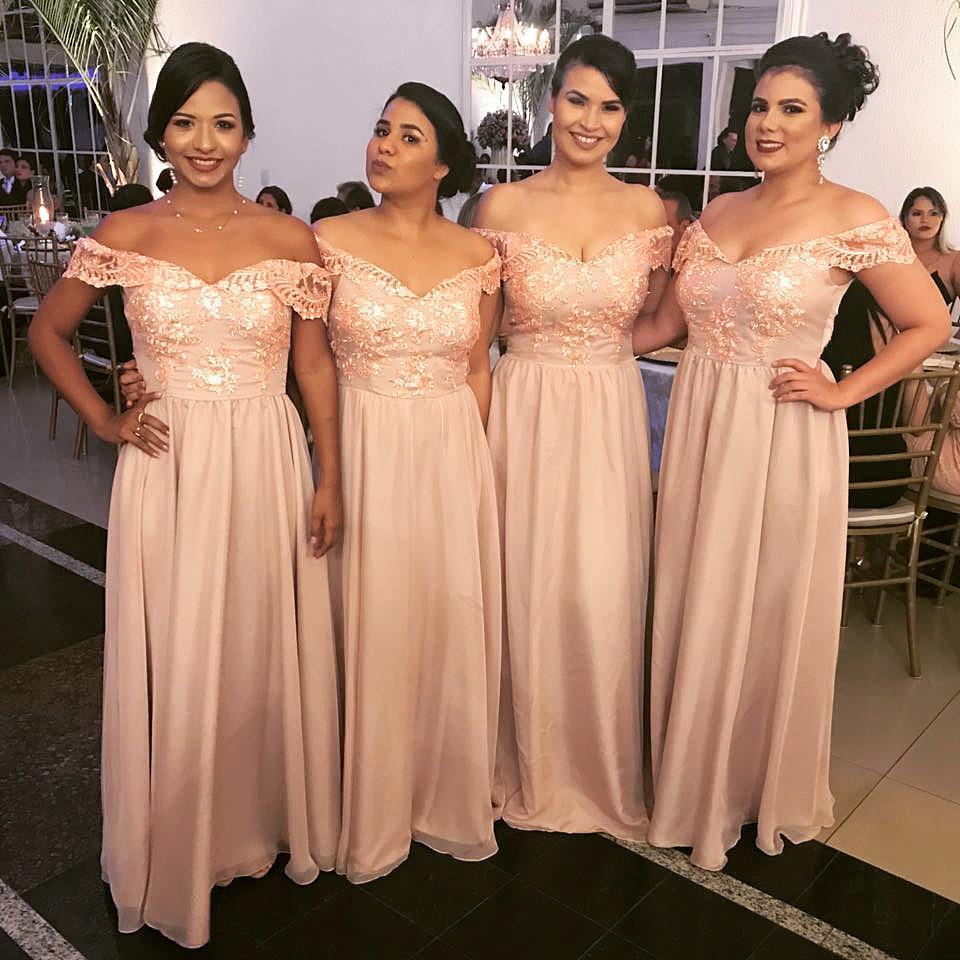 

2018 New Arrival A Line Chiffon Off Shoulders Long Bridesmaid Dresses Lace Appliqued Top Floor Length Maid Of Honor Gowns Wedding Guest Wear
