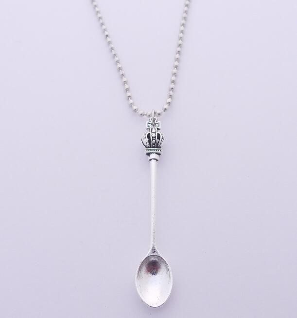 Collier couronne Vintage en argent, inspiré de Mini cuillère à thé, collier à breloques pour femmes, théière tibétaine DIY, collier Royal Alice