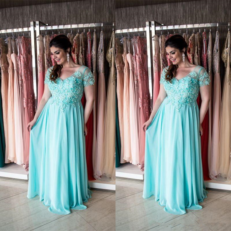 

Elegant V neck Plus Size Mother Of The Bride Dresses with Short Sleeves Maxi Big Sizes Formal Weddings Guest Dress For Fat Women