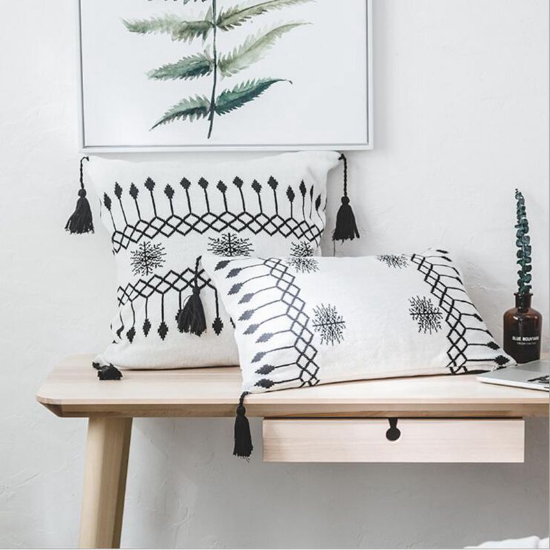 

nordic home decoration black ans white knitting style cushion cover tassel decor bed chair throw pillow case square rectangular, 45cm square