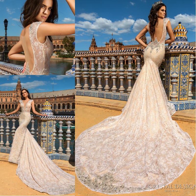 

Gorgeous Designer Lace Mermaid Wedding Dresses 2018 robe de mariage V Neck Sleeveless Beading Crystal Court Train Backless Beach Bridal Gown, Ivory