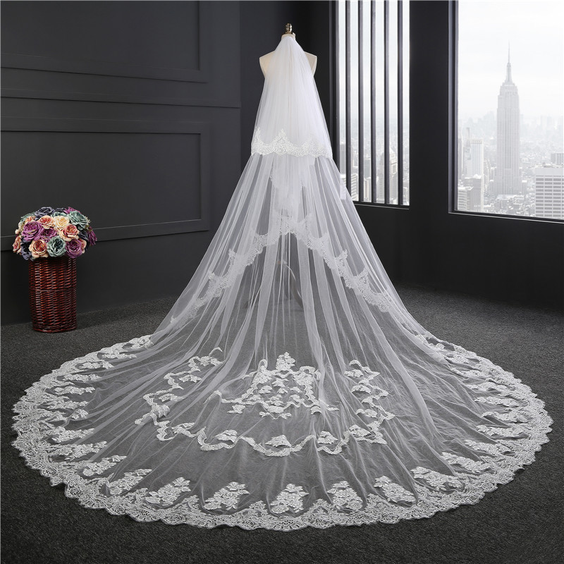 

2018 New High Quality Long White Ivory Wedding Veil Appliques Lace Beaded Bridal Veils Bride Wedding Accessories For Wedding Dresses QC1216