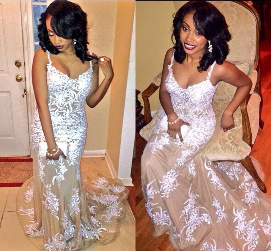 

Sexy Long Mermaid Prom Dresses 2018 V Neck Spaghetti Straps Appliques Lace Tulle White Nude Evening Party Dresses Sweep Train, Dark red