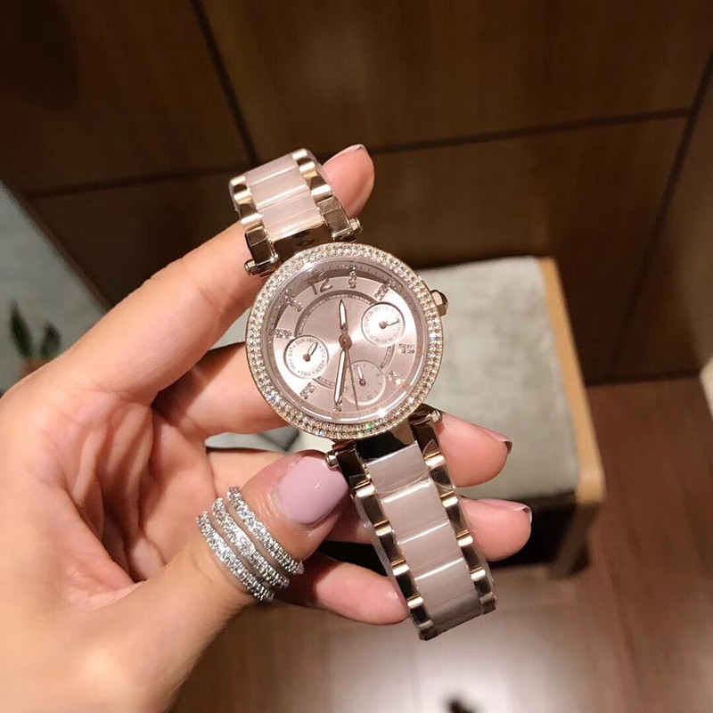 

Fashion trend ladies quartz watch, pink strap m-6110 six-pin series: dial with diamond waterproof watch, high quality! Ms. favorite: wholesa, Gold