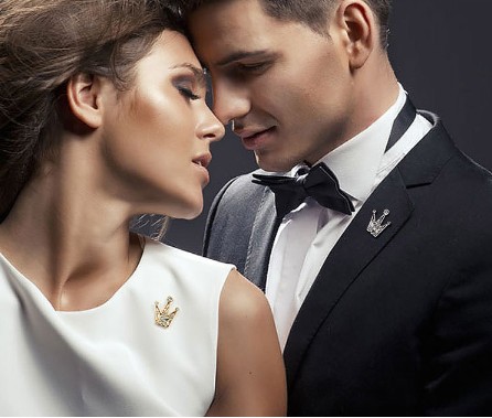 Fashion Crown Brooch Pins Unisex Metal CZ Stone Great Gift Idea Fashion Gold , Silver Plated Pin Brooches-image-426895883