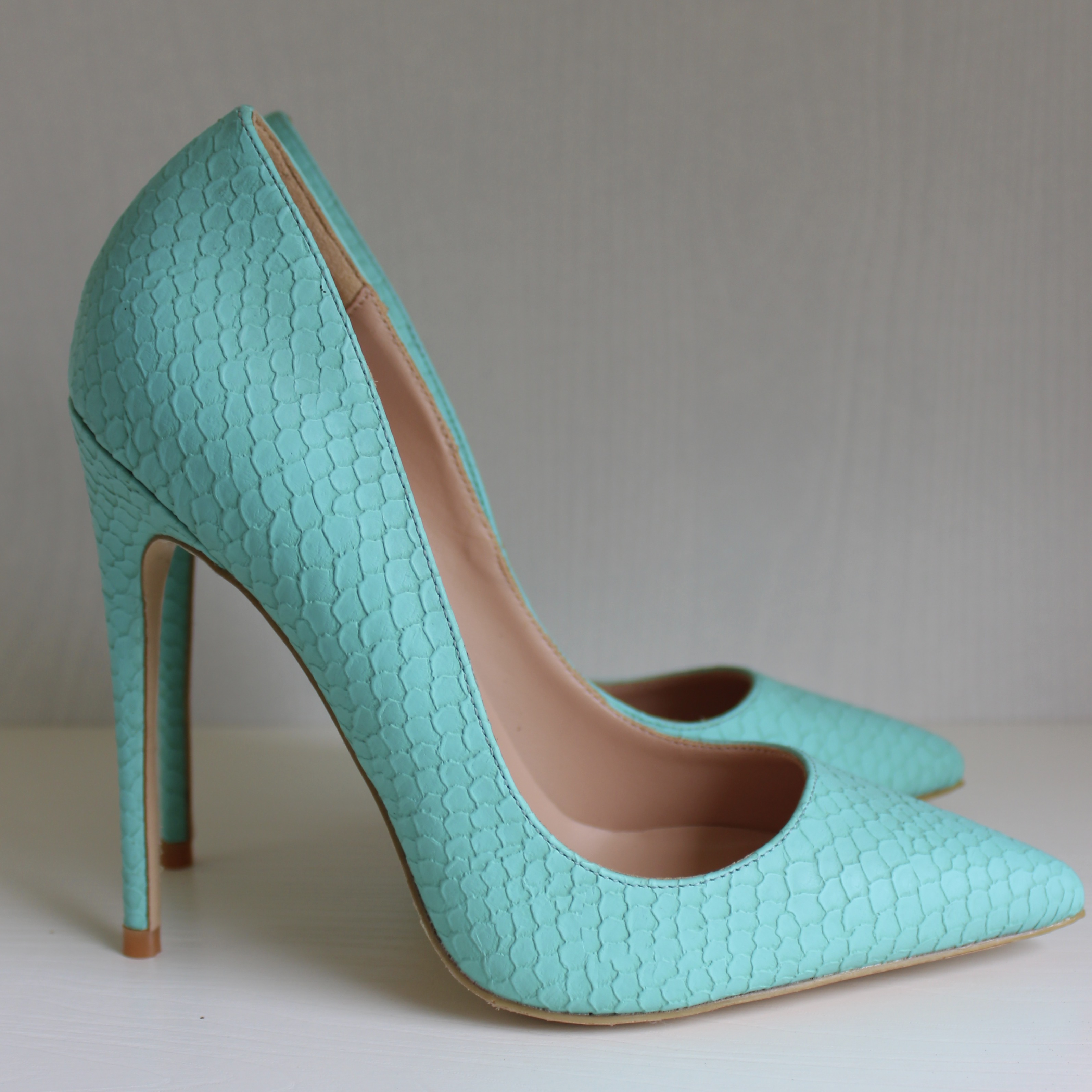 

Free shipping Fashion women Casual Designer sexy lady Mint snake python pointy toe high heels pumps shoes Stiletto heeled 8cm 10cm 12cm, Mint 10cm