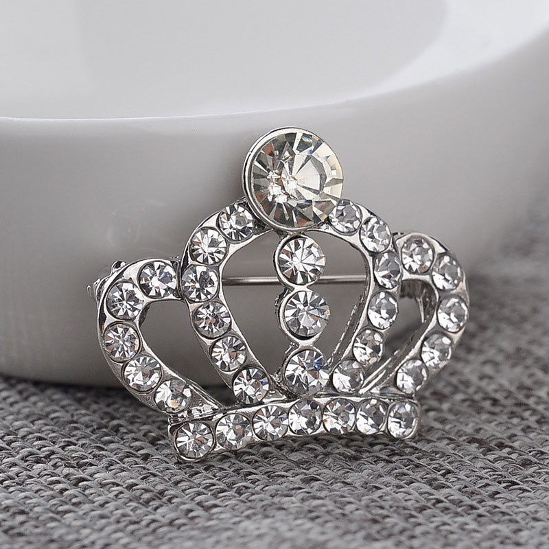 

Wholesale New Christmas Pins Fashion Crystal Crown Pins small collar men 's suit Brooches Jewelry free shipping