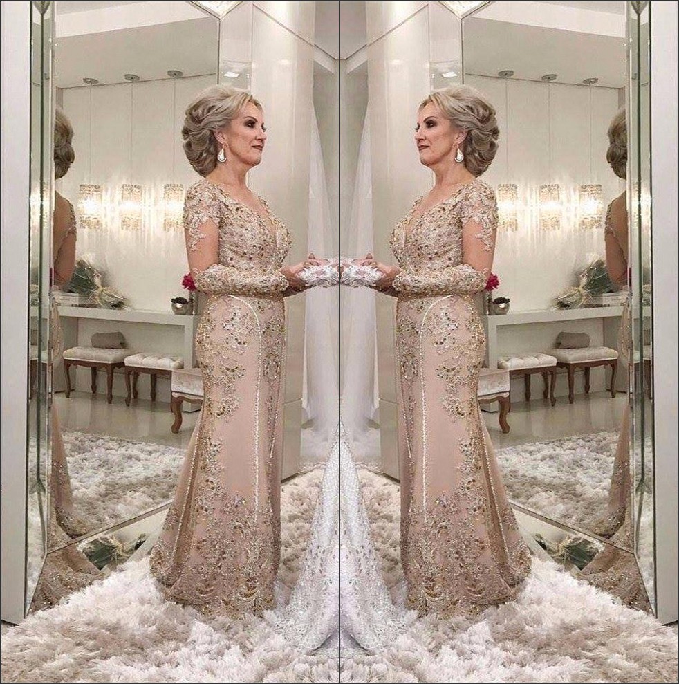 

2018 New Elegant Sheer Long Sleeves Lace Mermaid Long Mother of Bride Groom Dresses Tulle Applique Beaded Floor Length Mother 'Dresses