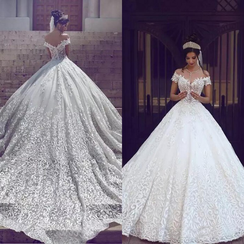 

Gorgeous 2019 Special Lace Ball Gown Wedding Dresses Princess Off The Shoulder Puffy Chapel Train Bridal Gowns Luxury Custom Made EN1202, White