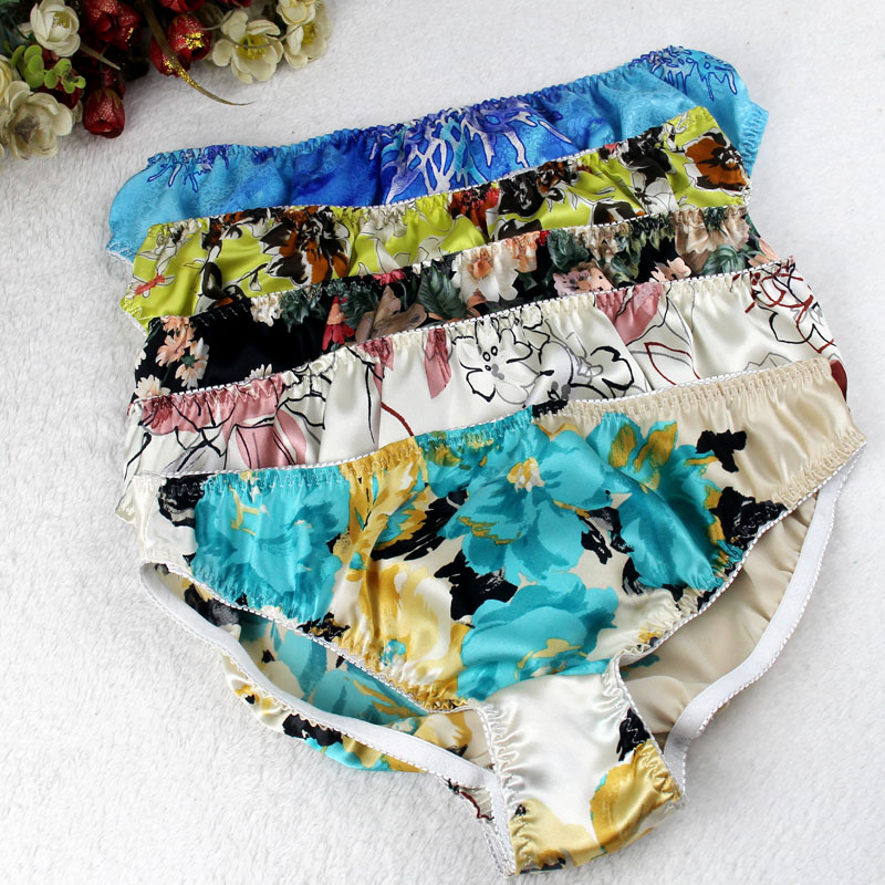 

Wholesale Free Shipping Flower Print Panties Women 100% Mulberry Silk Sexy Briefs Casual Underwear Plus Size 2XL, Mixed