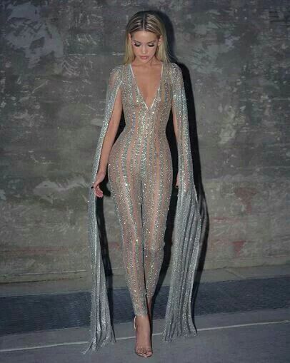 

Evening dress Yousef aljasmi Kim kardashian Bell sleeve V-Neck Beaded Jumpsuit Almoda gianninaazar ZuhLair murad Ziadnakad, Same with picture