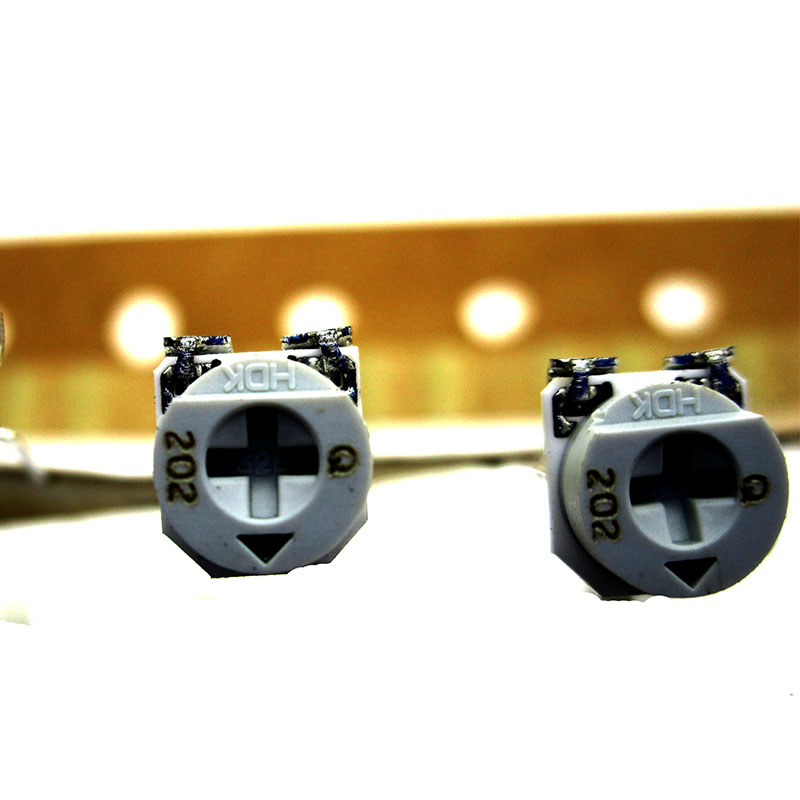 Japan HDK Adjustable Potentiometer 202K 2K Horizontal-image-409552491