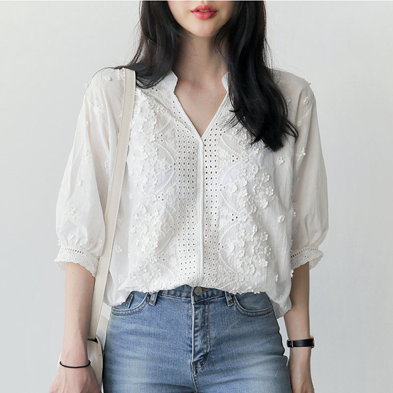 

Women' Blouses & Shirts Embroidery Blouse White Shirt Women Blusas Mujer De Moda 2021 Chemise Femme Loose Tops Plus Size Clothing
