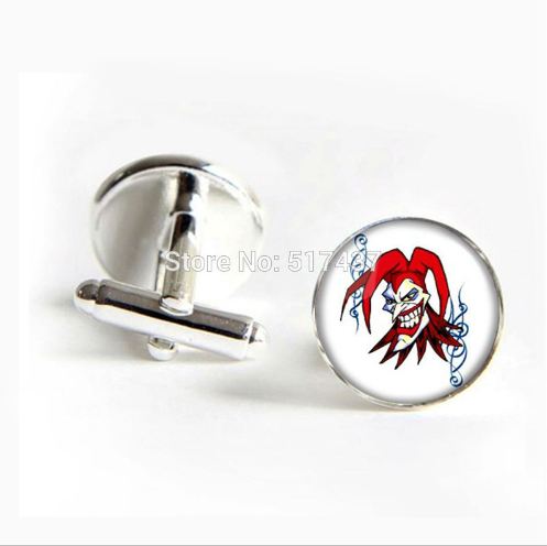 

New Fashion Joker Cuff links Joker Cufflink Playing Card Cufflinks Silver Black Round Cufflinks