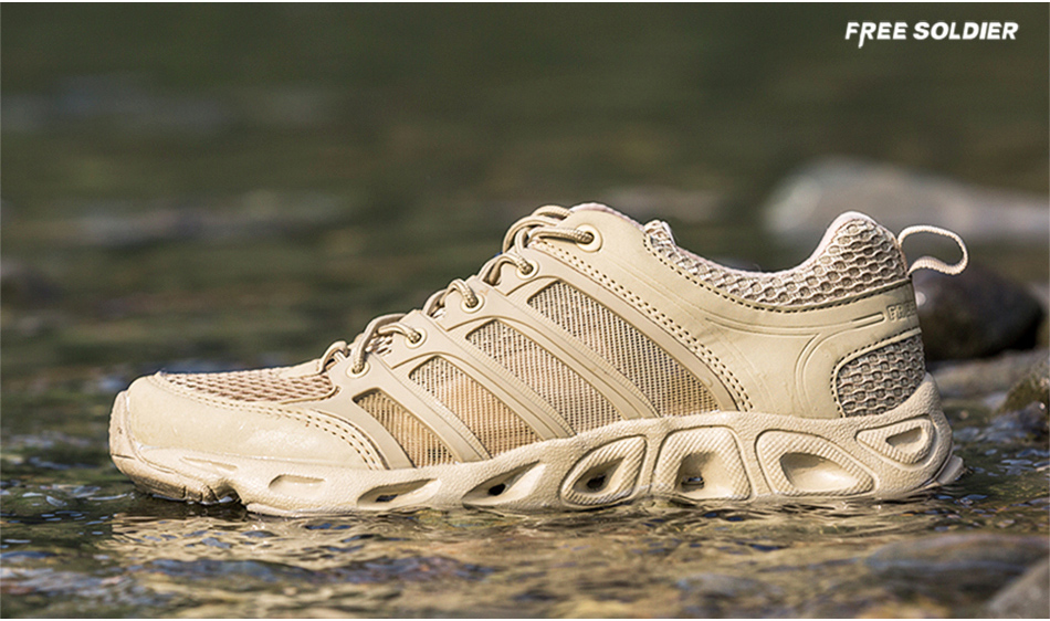 Sports de plein air Camping chaussures pour hommes Tactique Randonnée Chaussures En amont Pour L'été Respirant Revêtement Imperméable À L'eau