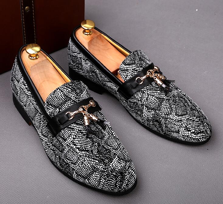 

New Fashion Gold Top and Metal Toe Men Velvet Dress shoes italian mens dress shoes Handmade Loafers SIZE:39-44, White
