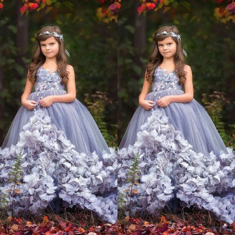 

2020 Cheap Princess Girls Pageant Dresses V Neck Sleeveless Lace 3D Appliques Flowers Tiered Tulle Kids Flower Girls Dress Birthday Gowns, Green