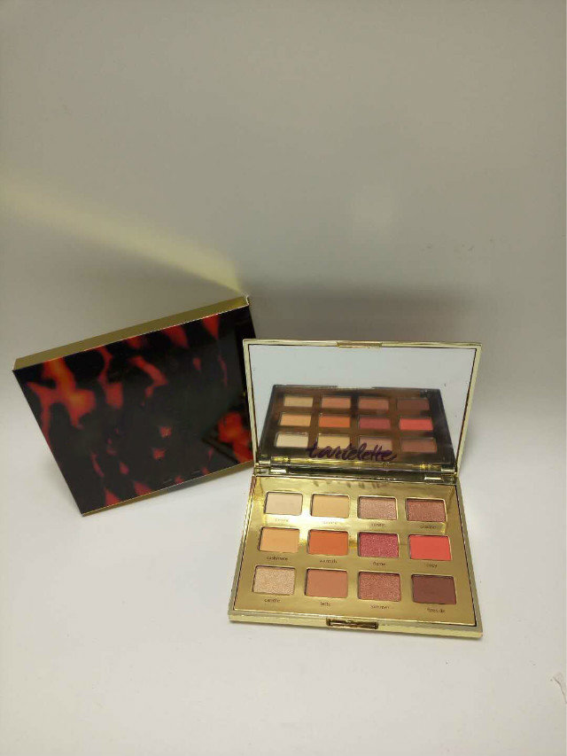 

New eyeshadow palette in stock Tartelette Toasted Eyeshadow Palette 12colors eyshadow palette DHL free shipping