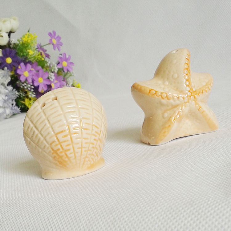 

FEIS Wholesale 2pcs Kitchen Supplies Creative Starfish Shells Salt &Peepper shakers wedding favors and gifts kitchen seaoning pot, Orange