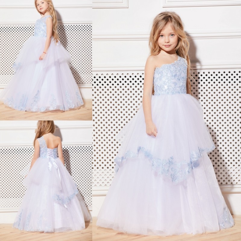 

Light Blue One Shoulder Flower Girl Dresses Irregular Tiered Cake A Line Short Sleeve Pageant Dress Floor Length Girls Dresses, Silver