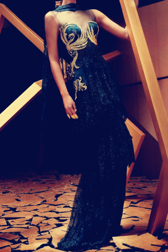 

Evening dress Yousef aljasmi Kim kardashian Strapless Tiered Mermaid Long dress gianninaazar ZuhLair murad Ziadnakad Kim Kardashian a0, Same with picture