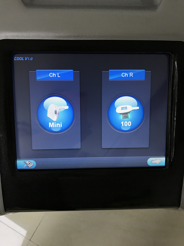 

protable Movable Cryolipolysis System Cryolipolysis cool Fat Freezing Slimming Machine and two handles can work simultanously