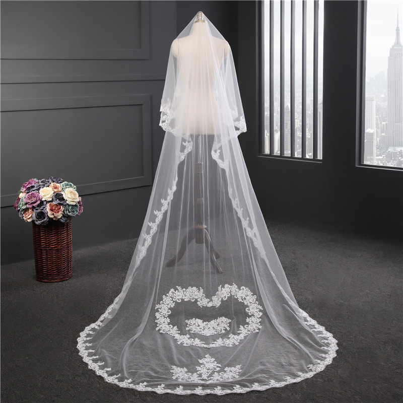

2018 New High Quality Long White Ivory Wedding Veil Appliques Lace Beaded Bridal Veils Bride Wedding Accessories For Wedding Dresses QC1215