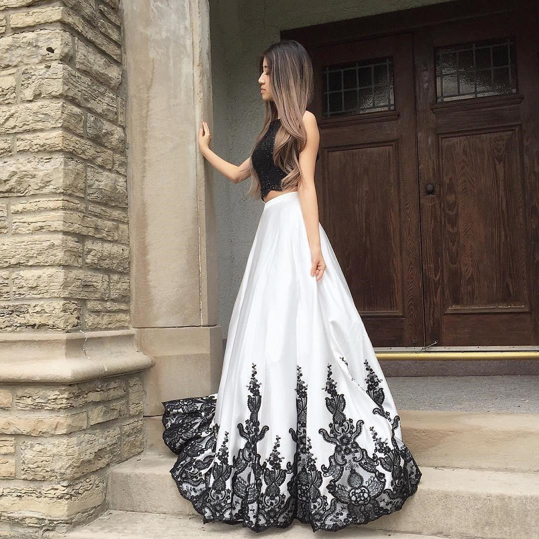 

Two Pieces White and Black Prom Dress Black Lace Appliques Floor Length A Line 2019 New Fashion Evening Gowns Girls Party Dresses, Ivory