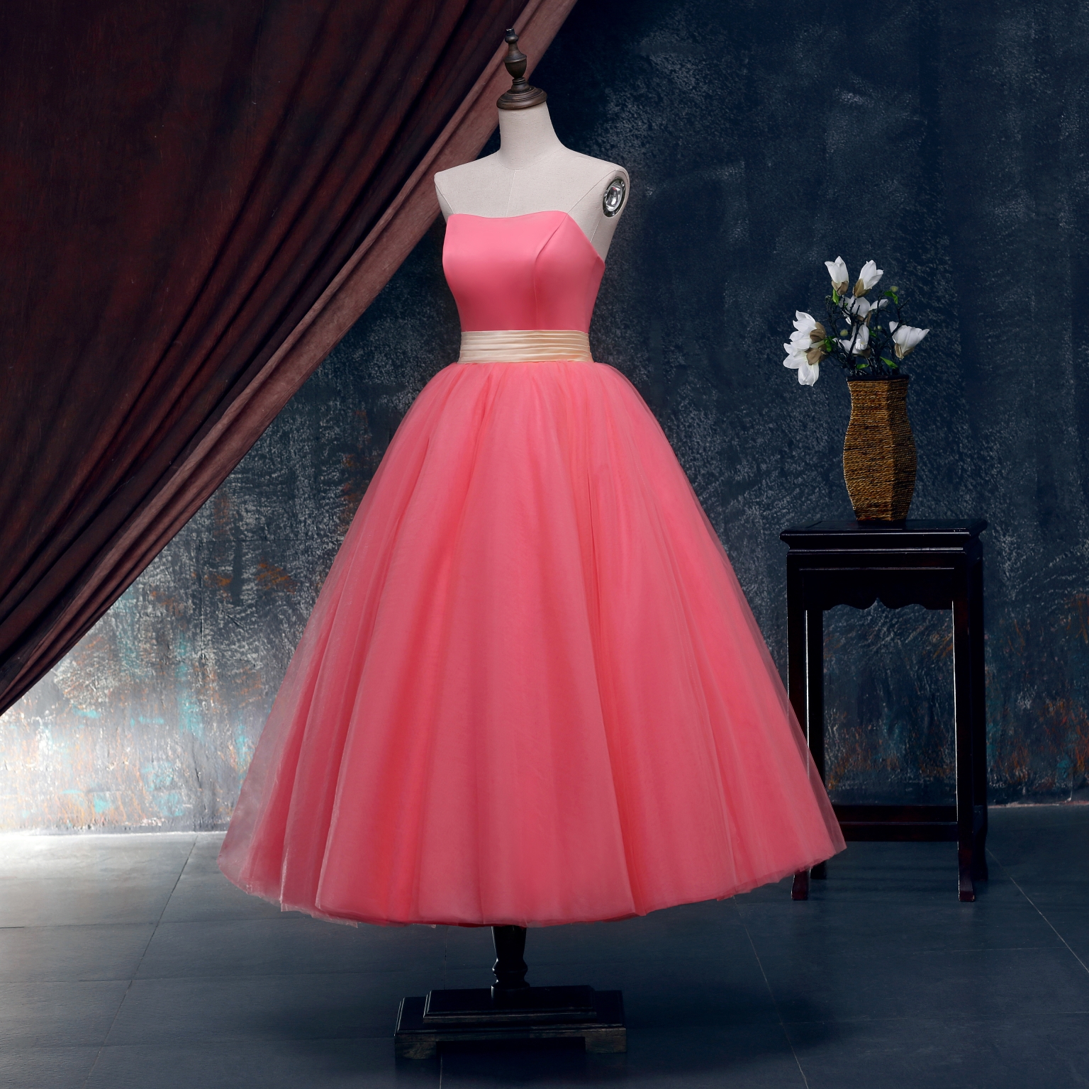 

Short ball gown Wedding Dress water melon plus size wedding dresses Strapless Dress Lace up Back XWJ008, Custom made from color chart