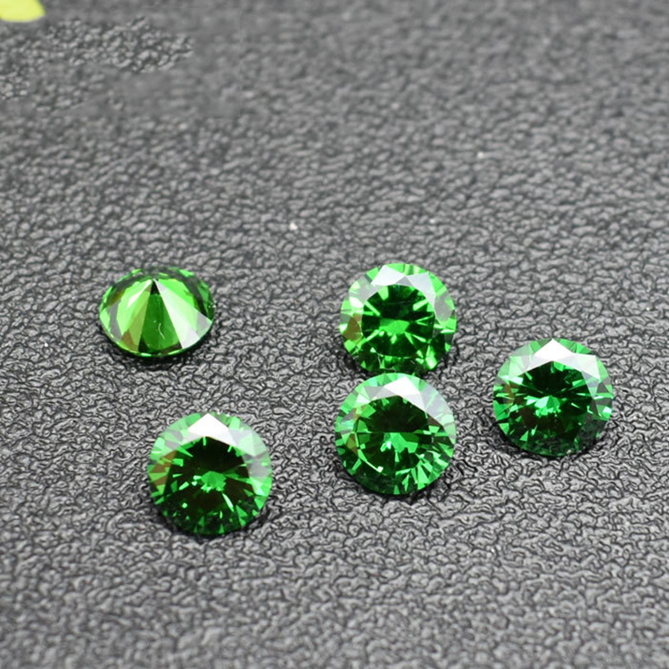 

Big Sizes Synthetic Emerald Color Green CZ Loose Stones Round 7-12mm Lab Created Cubic Gems CZ For Jewelry Making 200pcs/lot