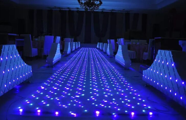 

Fashion White Plastic Wedding Aisle Runner Luminous Floor Bar Club T Station Stage Decoration LED Carpet