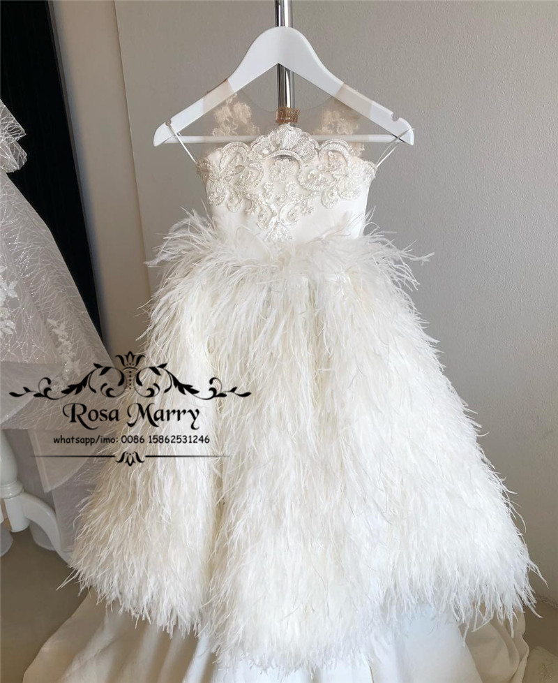

Luxury Feather Girls Pageant Dresses 2019 A Line Vintage Lace Sequined Beaded Plus Size Girls Birthday First Communion Gowns For Teens, Custom made from color chart