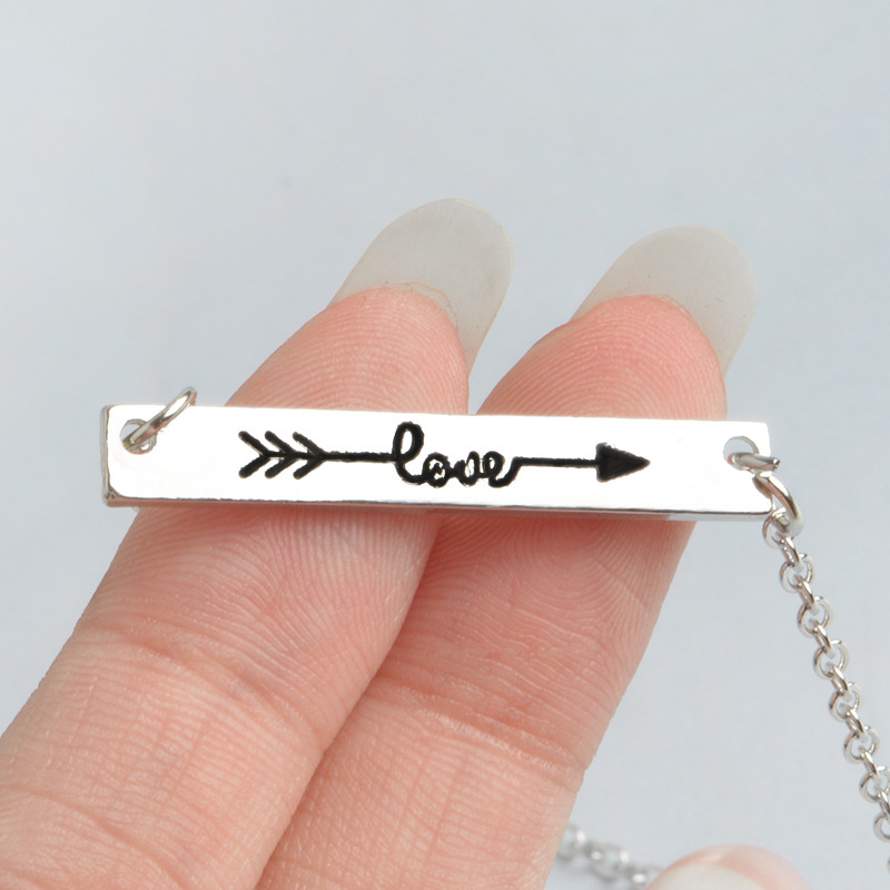 

10pcs Gold/Silver Horizontal Love Arrow Bar Necklace Letter Love Bar Chain Necklace Jewelry Accessory Gift for Friend