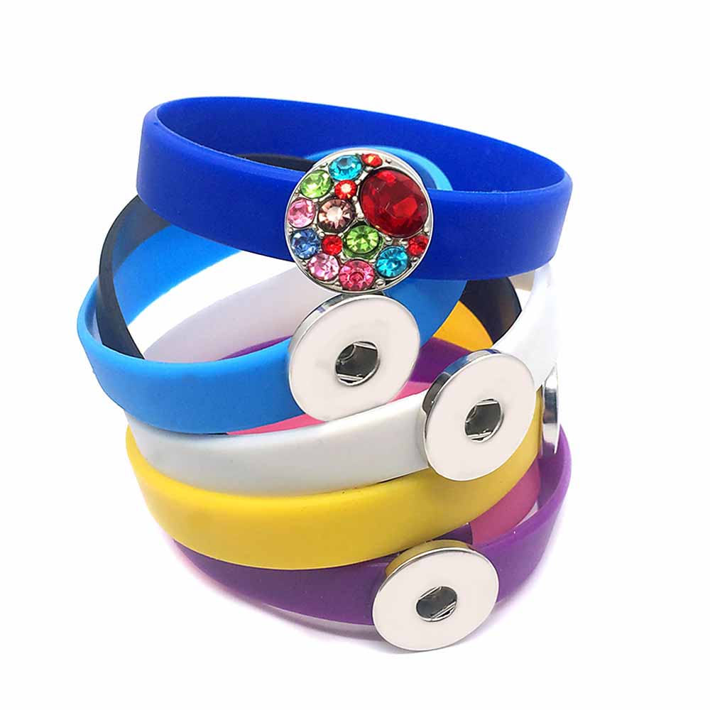

Whoelsale fashion High Quality Newest type Silicone bracelet Snap button Bracelets Most Popular Fit 18mm 20mm snap button, Golden;silver