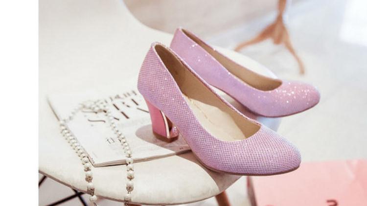 

Free send 2018 spring new style high heel Coarse heel Shallow mouth round head women's shoes, Silver