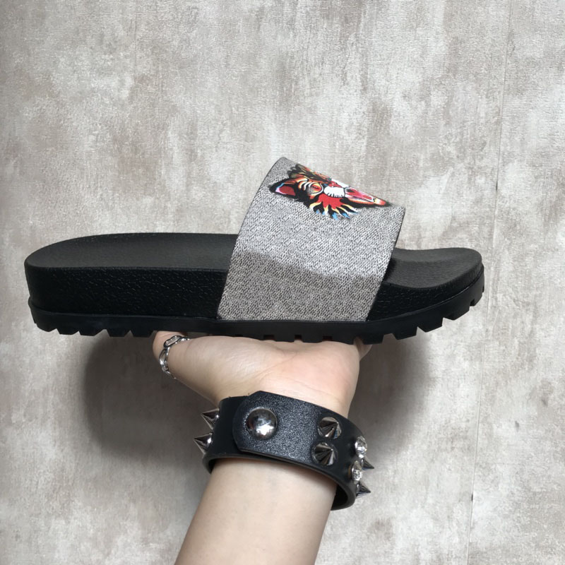 

Slippers 2018 New Grey Fashion Sandals Men Women Slippers Tiger Cat Design Summer Huaraches slippers flip With Original Box